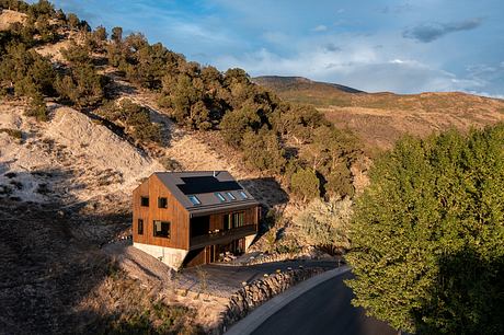 Black Bear House by forma ARCHITECTURE - 14