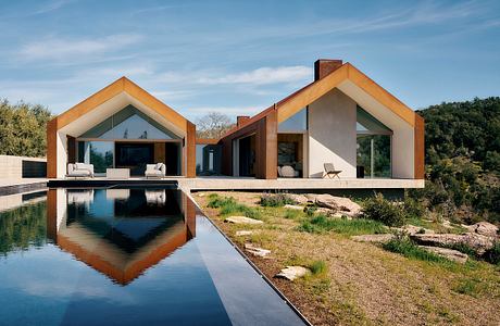 Amnesia House by Garde Hvalsøe