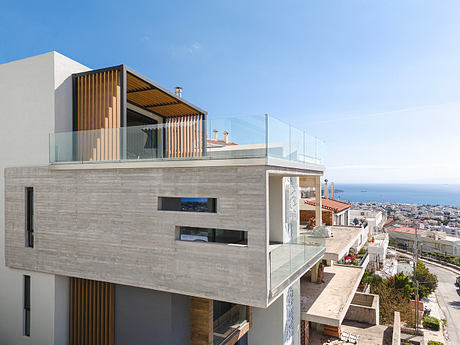 Brutalist Panorama Recasts Hillside Living - 1