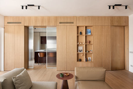 Casa Ai Colli: Quiet Minimalism for a Travertine-Lined Rome Home - 1