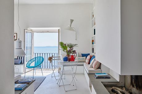 Casa Argentario — Compact Holiday Living With Boat-Inspired Detail - 1