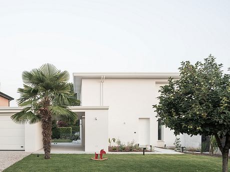 Casa LB by Studio Rossettini Architettura - 1