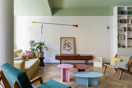 Casa Monti Parioli: Color-Rich Roman Apartment for Modern Living - 1