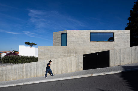 House_JA by éOp-arquitectura e design - 1