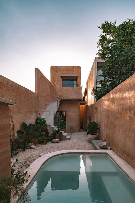 Portal 62 Reframes a Hidden Cavern House in Merida - 1