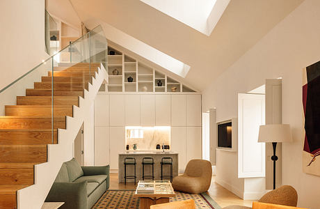 Prédio Fanqueiros 156 by João Tiago Aguiar