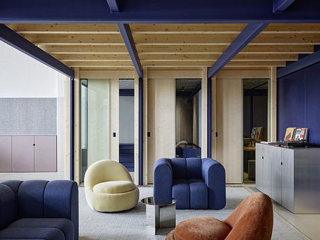 Relaxound: Colorful Berlin Office For Collaborative, Relaxed Work Life - 1