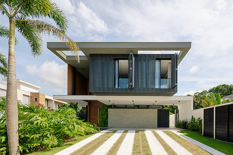 Yupi Residence by Raiz Arquitetura - 1