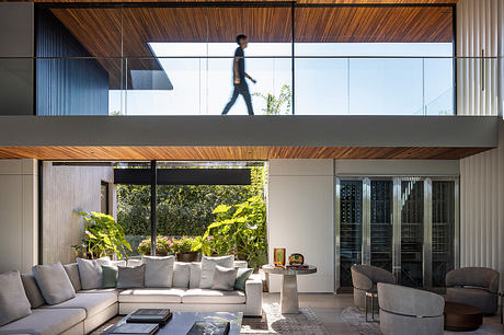 FD House: Lakefront Retreat with Panoramic Views Over Brazilian Nature - 2