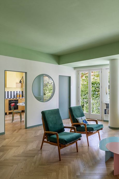 Casa Monti Parioli: Color-Rich Roman Apartment for Modern Living - 2