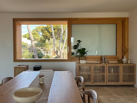 Le Très Petit Collectif: Timber Pods Recast a 1950s Coastal Home Life - 3