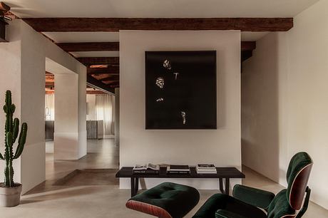 213 Attic in Villa Soranzo: Modern Penthouse Within 16th-Century Shell - 3