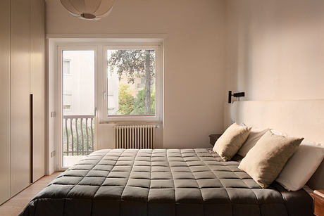 Casa Ai Colli: Quiet Minimalism for a Travertine-Lined Rome Home - 6