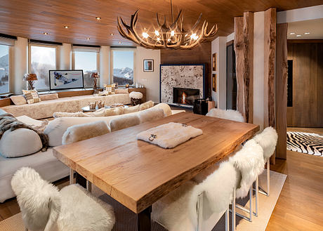 Torre dell’orologio Alpine Apartment by Caracter Architettura d’Interni - 4