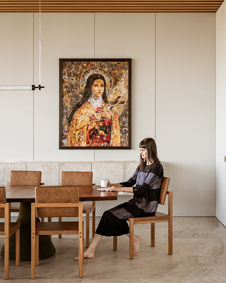 REN Apartment: Double-Height Veranda Living Above Nova Lima Skies - 5