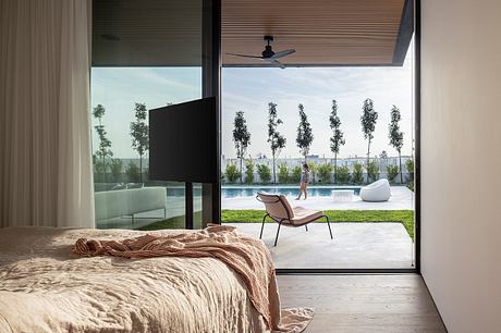 E30 – House in Caesarea by Raz Melamed. Architect - 6