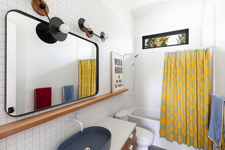 Ashley Lake House: A Family Retreat Along the Montana Lakefront - 6