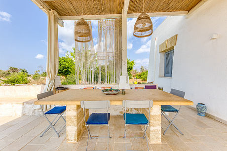 Casa RF Forges a Rustic Poolside Retreat in Salve’s Olive Hills - 8