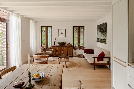 Clay Rise: Multigenerational Living Rooted in Sussex Craft Traditions - 6