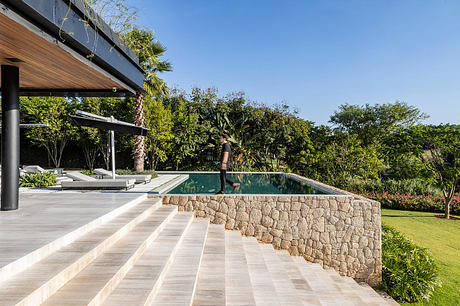 FD House: Lakefront Retreat with Panoramic Views Over Brazilian Nature - 8