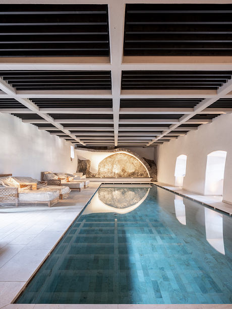 Hotel Castel Badia / Sonnenburg: Adaptive Luxury in an Old Monastery - 8