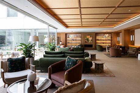 METT Barcelona by Kokaistudios - 7