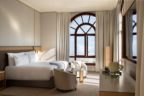 METT Barcelona by Kokaistudios - 8