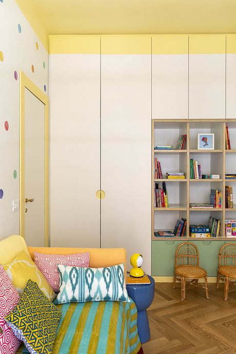 Casa Monti Parioli: Color-Rich Roman Apartment for Modern Living - 7