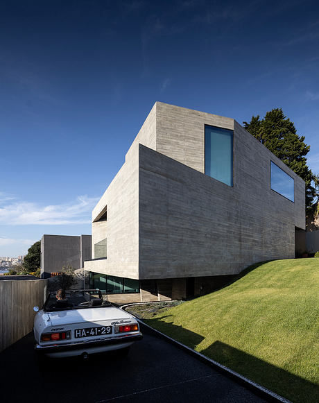 House_JA by éOp-arquitectura e design - 7