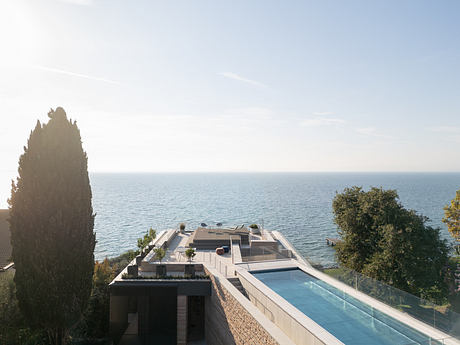 Villa EF: A 1960s Retreat by Depaolidefranceschibaldan Architetti - 7