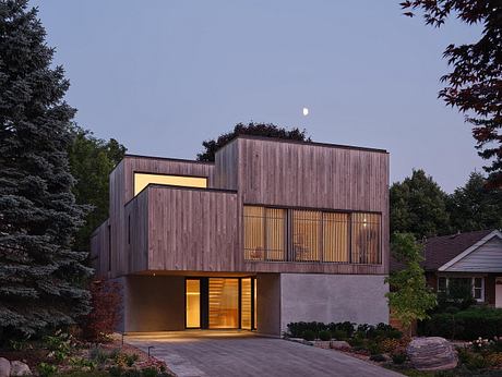 House of Monitors by Williamson Williamson - 10