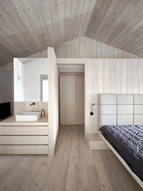 The Avber House by OFIS Arhitekti - 6