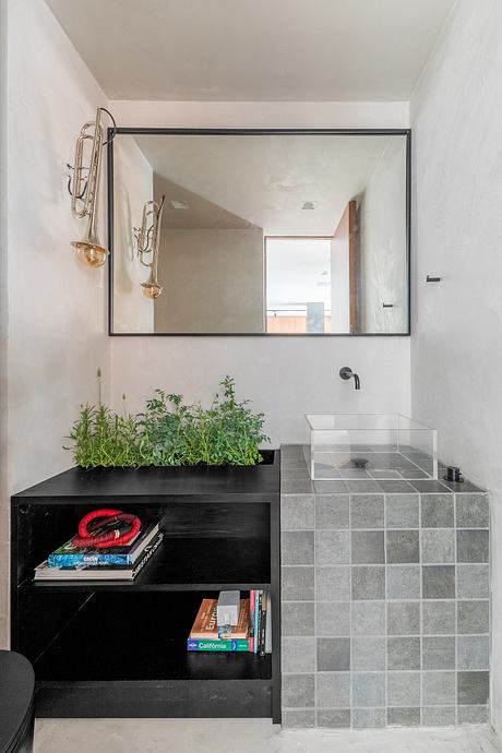 Apartment MO Reframes Industrial Living for Flexible São Paulo Life - 8