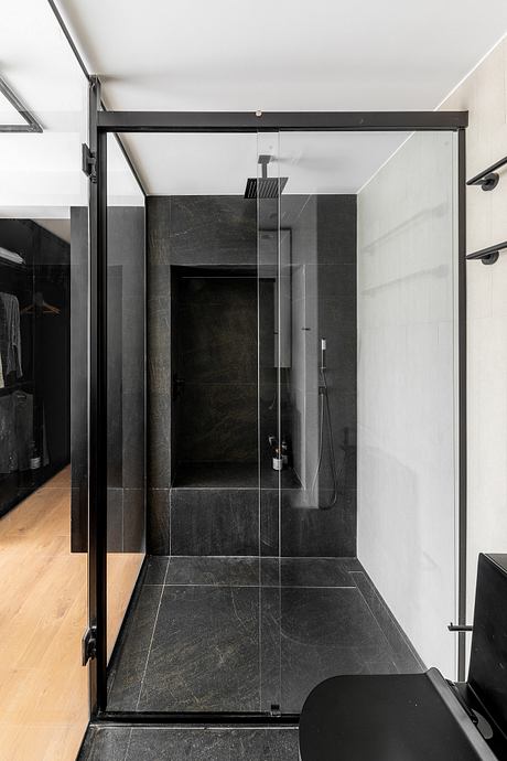 Apartment MO Reframes Industrial Living for Flexible São Paulo Life - 9