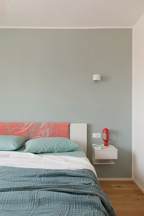 Casa Errante Reveals a Warm Palette for Contemporary Roman Living - 7