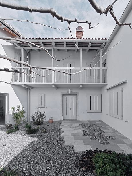 The Avber House by OFIS Arhitekti - 9