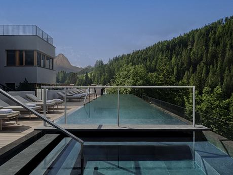 Aman Rosa Alpina: Quiet Mountain Rooms Framed by the Dolomites - 12
