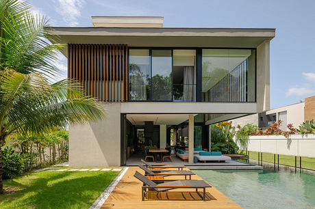 Yupi Residence by Raiz Arquitetura - 13