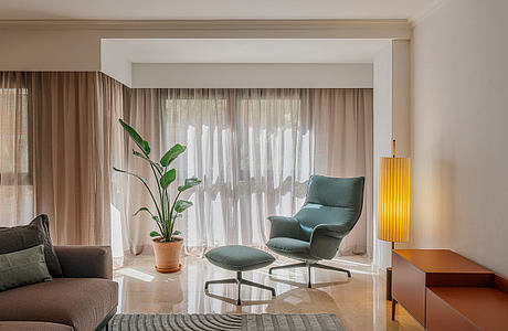 Casa MZ16: Warm Mediterranean Apartment by Estudio Calma