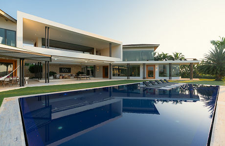 Dye Fore 1 by Acebal Canney Arquitectos & Asociados