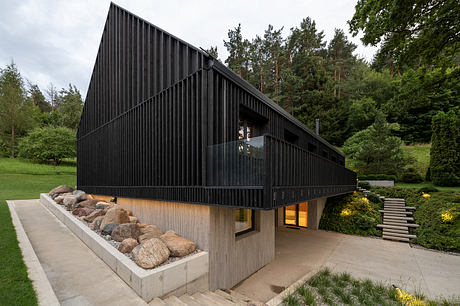 Shadow of Tradition by Devyni Architektai - 1