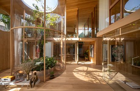 Terrarium House — A Quiet Courtyard Refuge from Bangkok’s Urban Rush