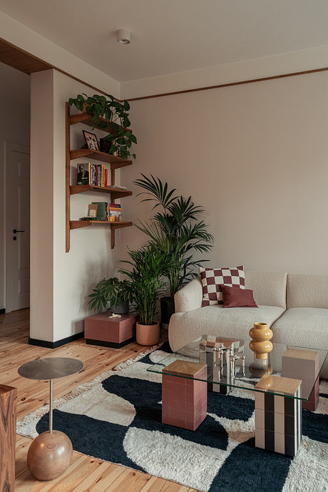 DWS Kochanowskiego: Warm Midcentury Apartment Revival in Gdańsk - 2