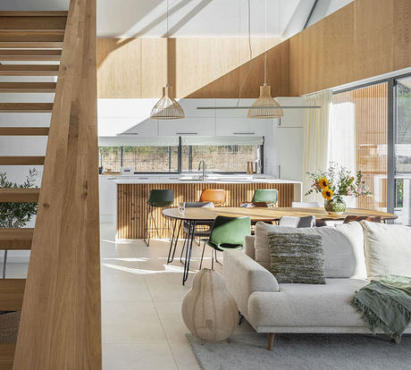 H / Botevgrad — A Quiet Barn House by Makeroom Architects - 2