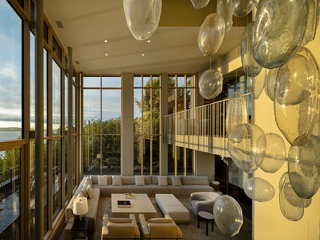 Looking Glass — A Revitalized Lakefront Retreat - 2