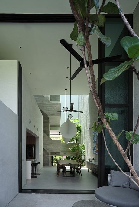 Raumplan House: From Garden to Atrium - 2