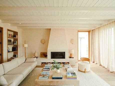 The Cornwall Retreat: Tactile Coastal House for Surf-Led Family Life - 2