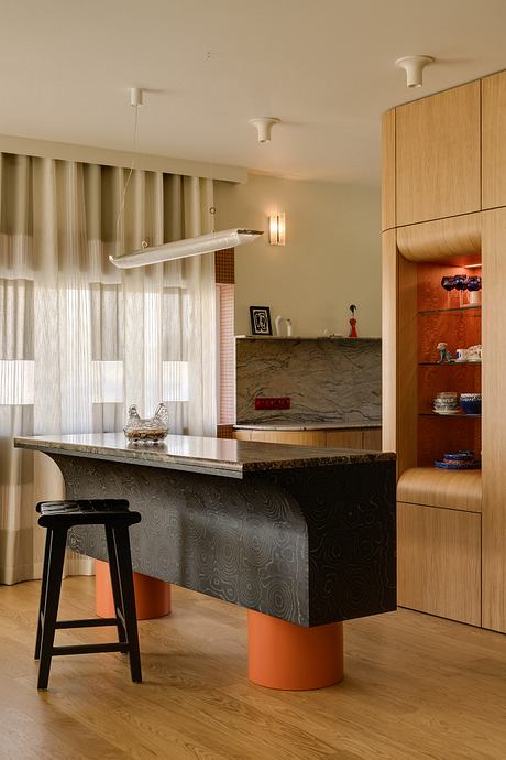 AFL Port Praski: Vivid Polish Apartment for Artful City Living - 2