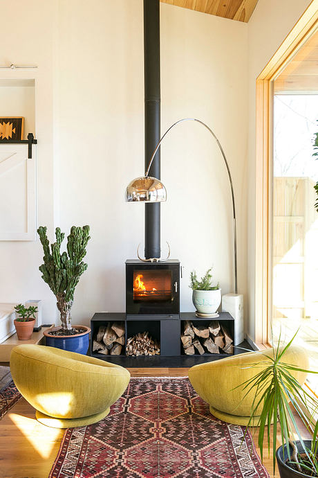 Westwood Wedge Recasts Porch Living With Warm, Light-Filled Home - 3