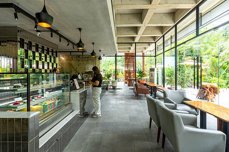 Phum Sambo Café & Eatery: Concrete Frame Turned Green Dining Retreat - 4